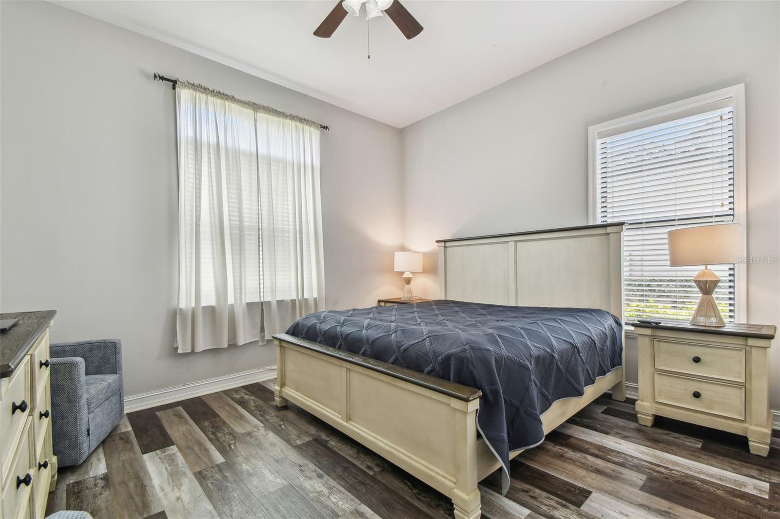 Listing photo id 30 for 17914 Bramshot Place