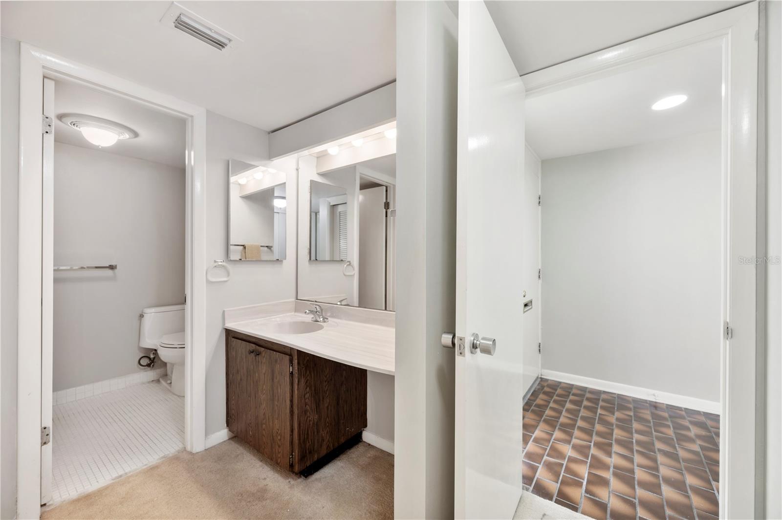 Image 17 of 30 For 4006 Cypress Lane #4006  4006