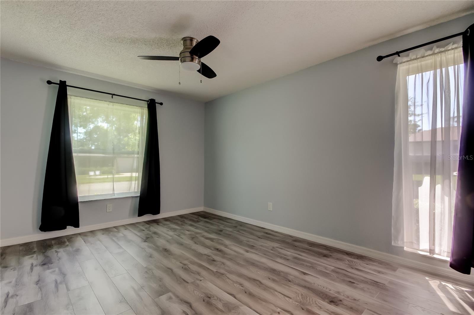 Image 7 of 70 For 2380 Shelly Drive B