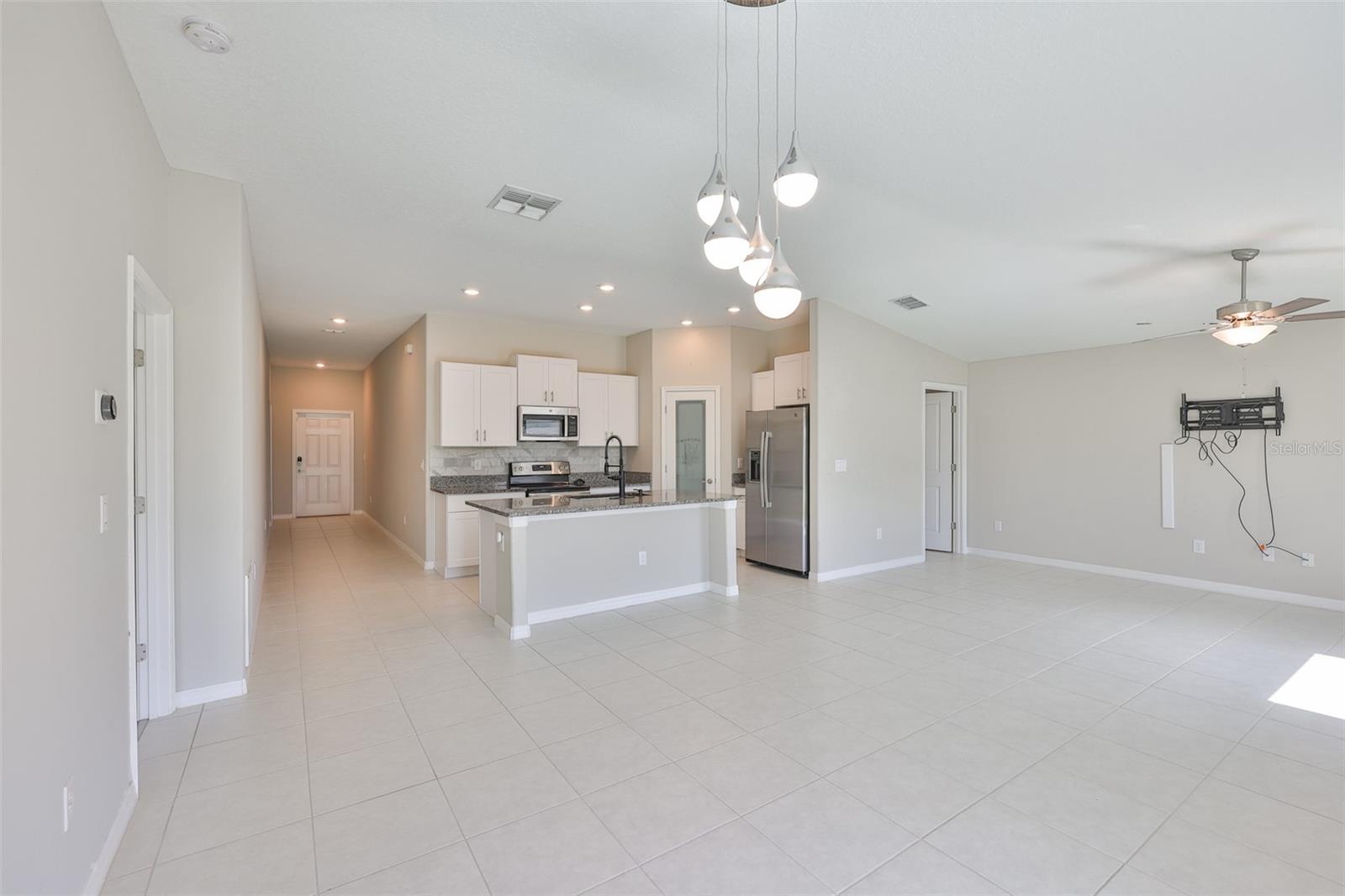 Image 4 of 29 For 15411 Miller Creek Drive