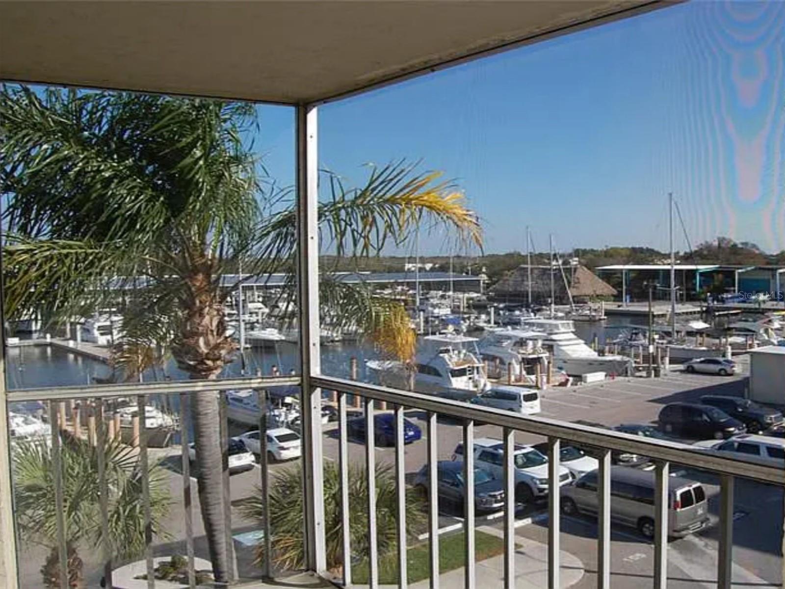 Image 18 of 24 For 4904 38th Way S 417