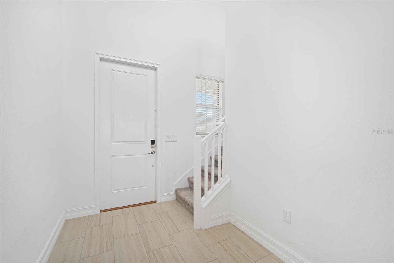 Image 3 of 28 For 7703 Kissimmee Street