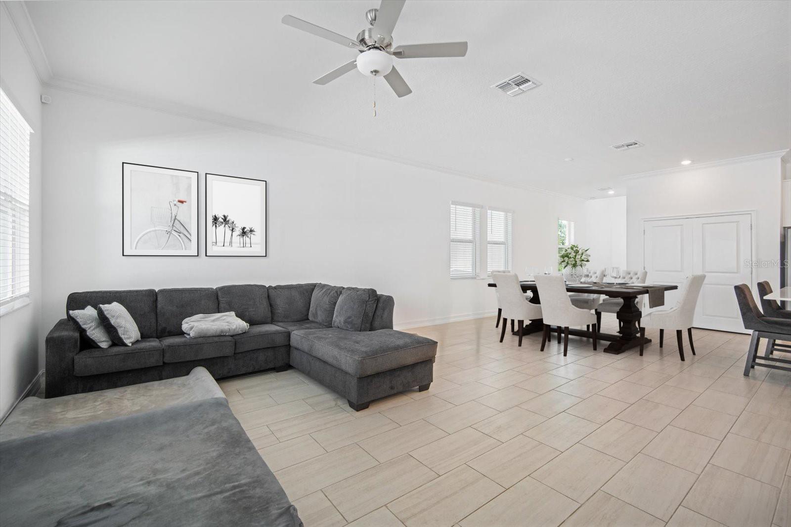 Image 5 of 28 For 7703 Kissimmee Street