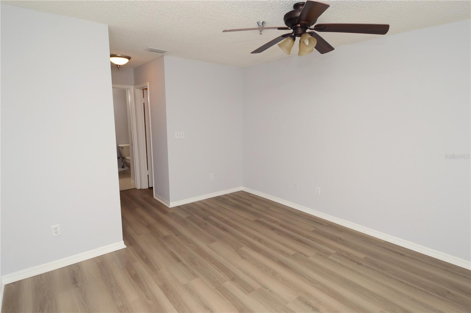 Image 44 of 100 For 10265 Gandy Boulevard N 1005