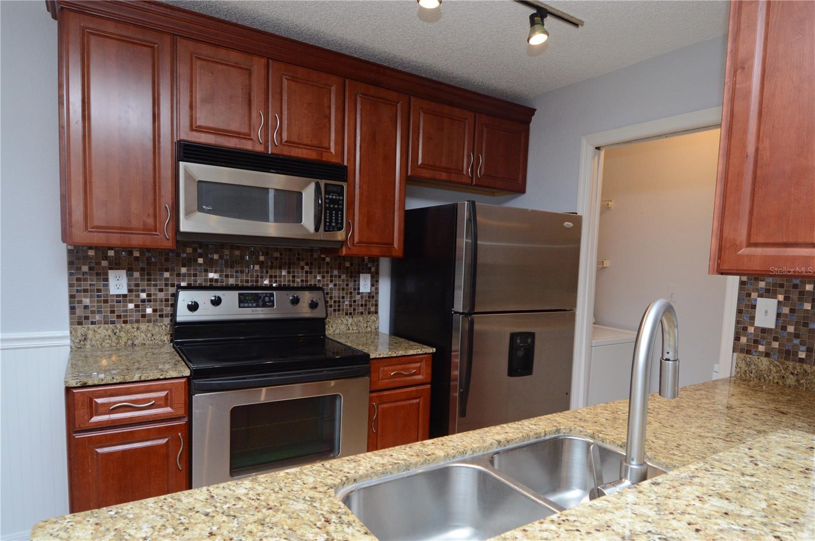 Image 7 of 100 For 10265 Gandy Boulevard N 1005