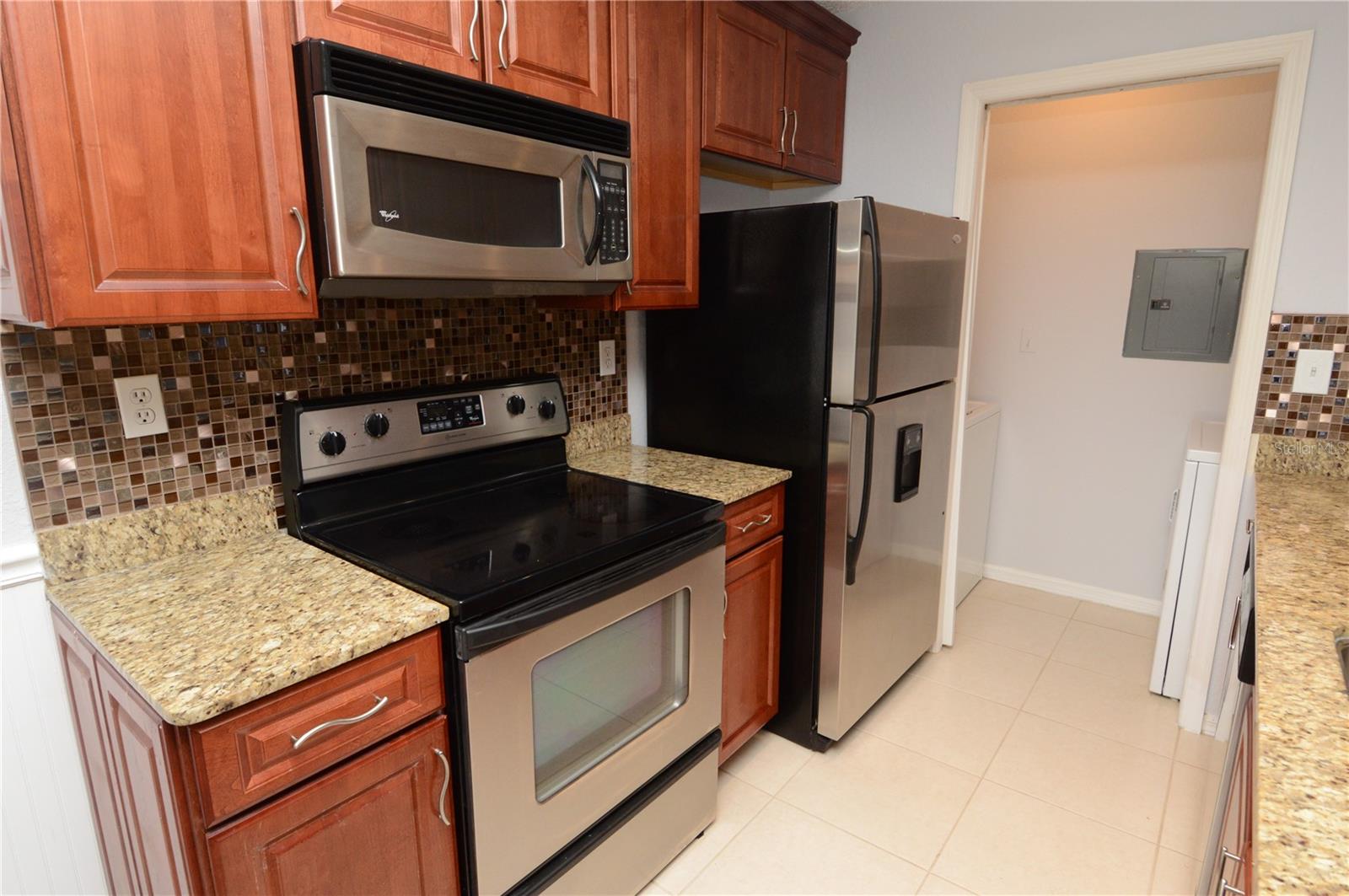 Image 8 of 100 For 10265 Gandy Boulevard N 1005