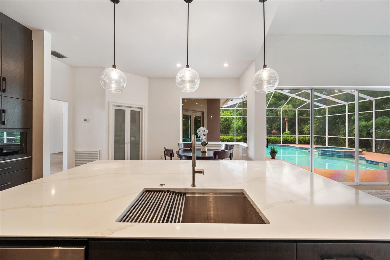 Image 16 of 80 For 6212 Nimes Court