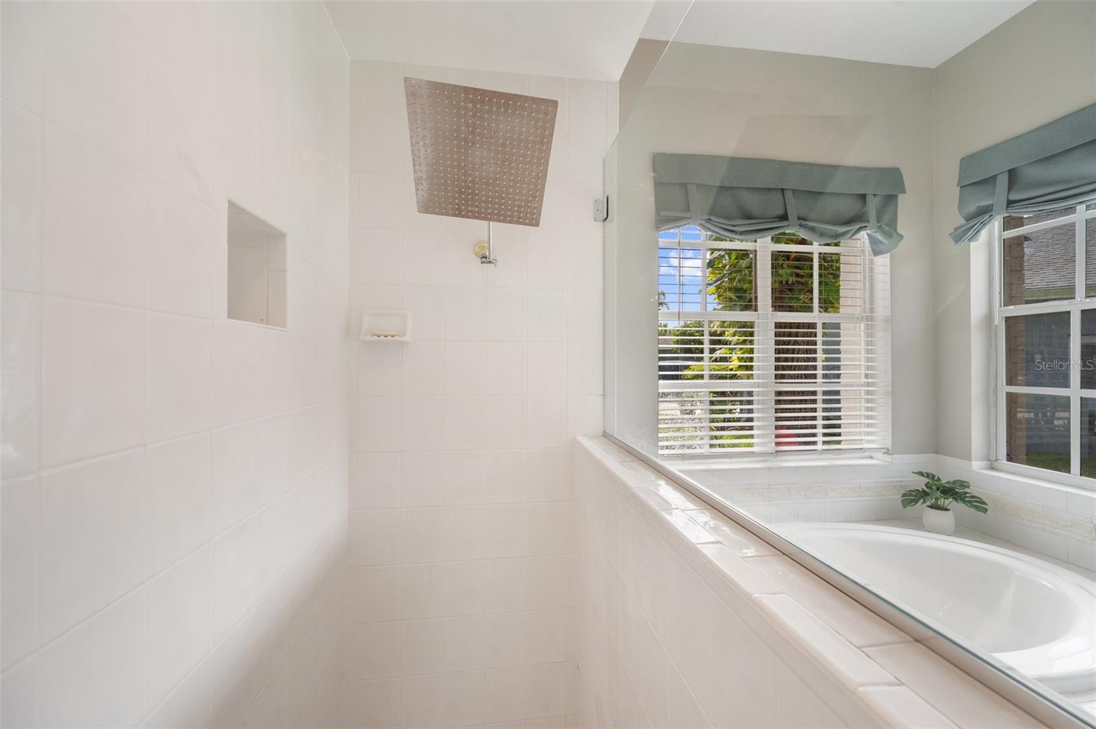 Image 31 of 80 For 6212 Nimes Court