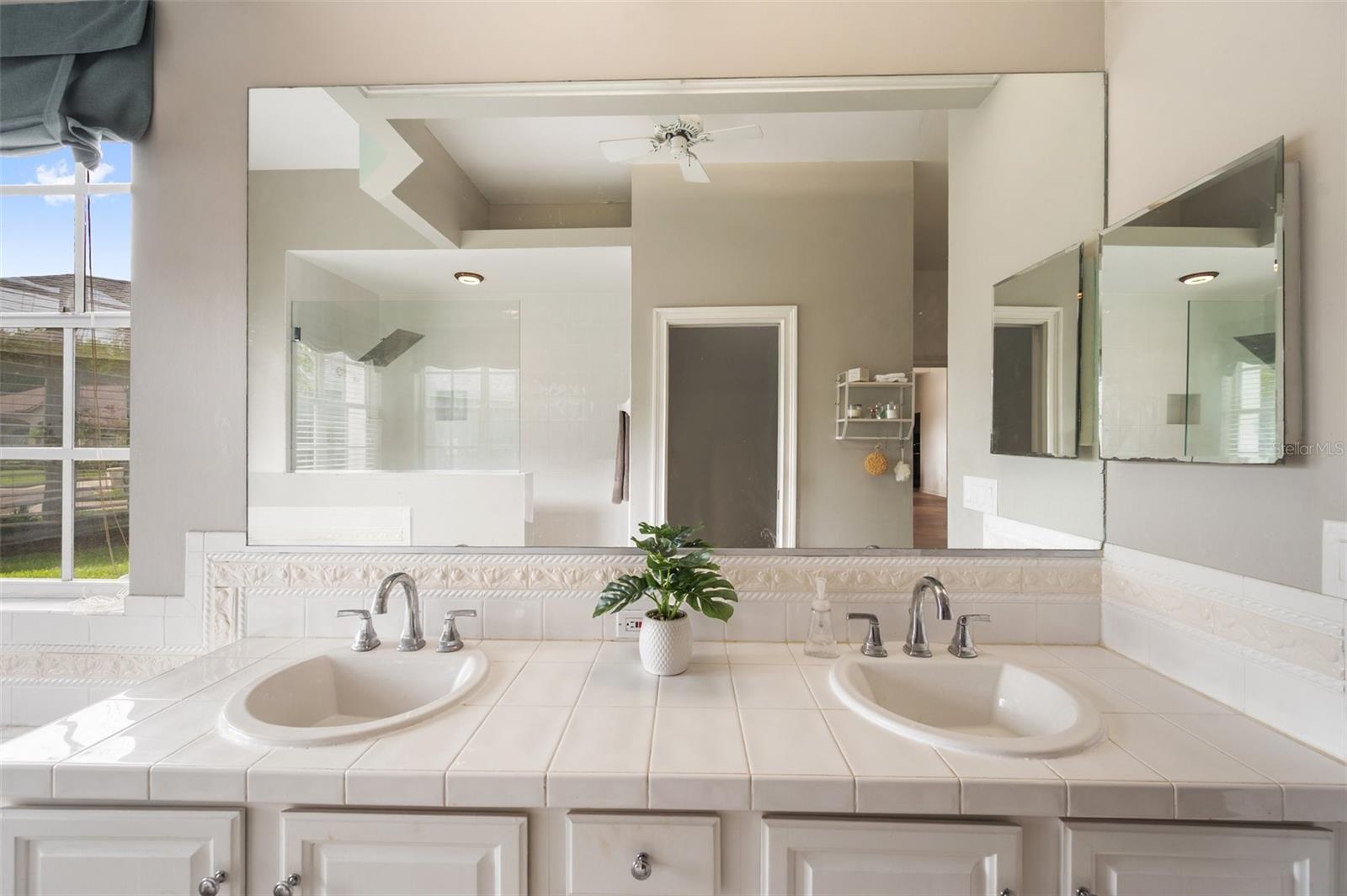 Image 32 of 80 For 6212 Nimes Court