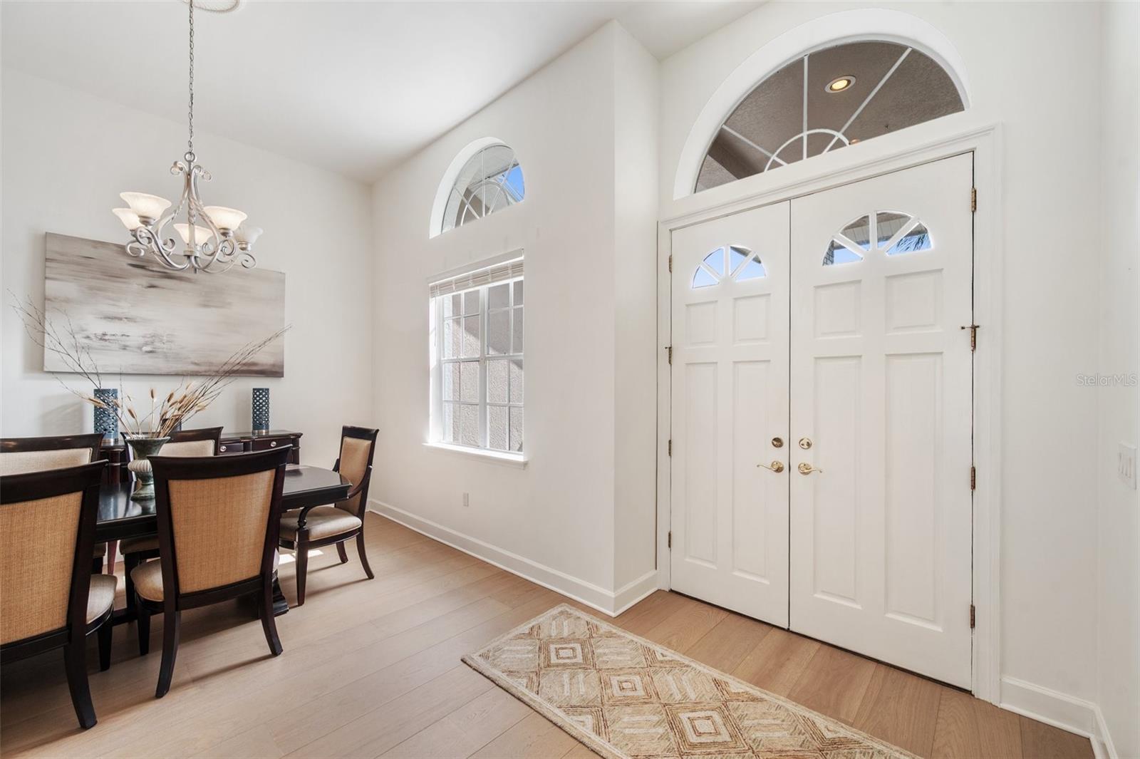 Image 4 of 80 For 6212 Nimes Court