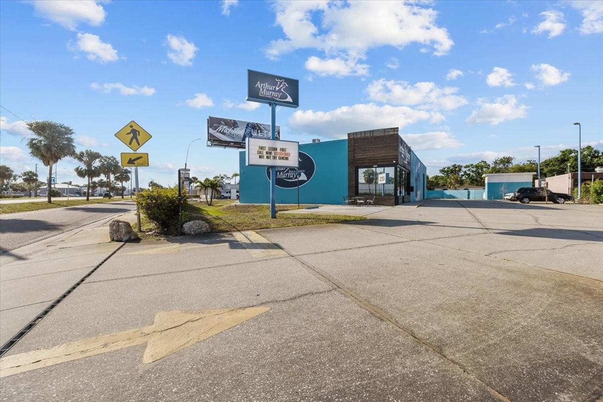 Image 14 of 14 For 3350 Tyrone Boulevard N