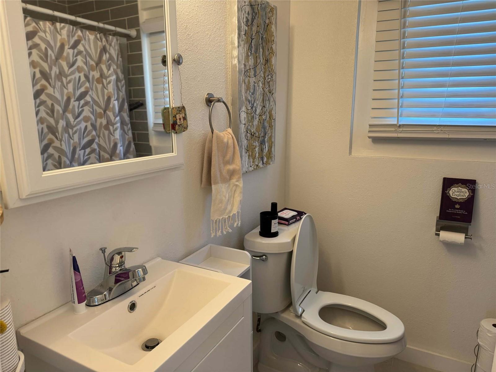 Image 17 of 21 For 4569 32nd Avenue N