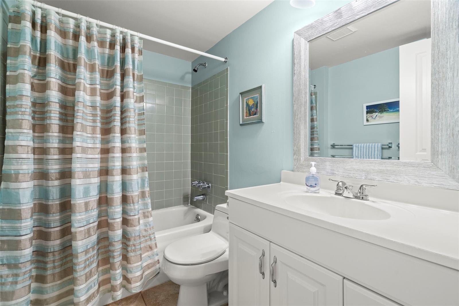 Image 15 of 28 For 7701 Starkey Road 601
