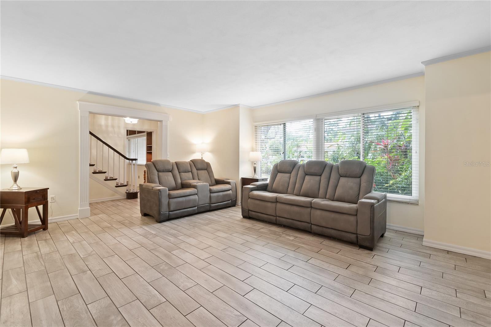 Image 11 of 38 For 8350 40th Avenue N