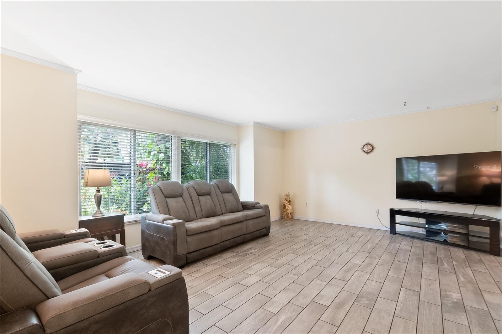 Image 12 of 38 For 8350 40th Avenue N