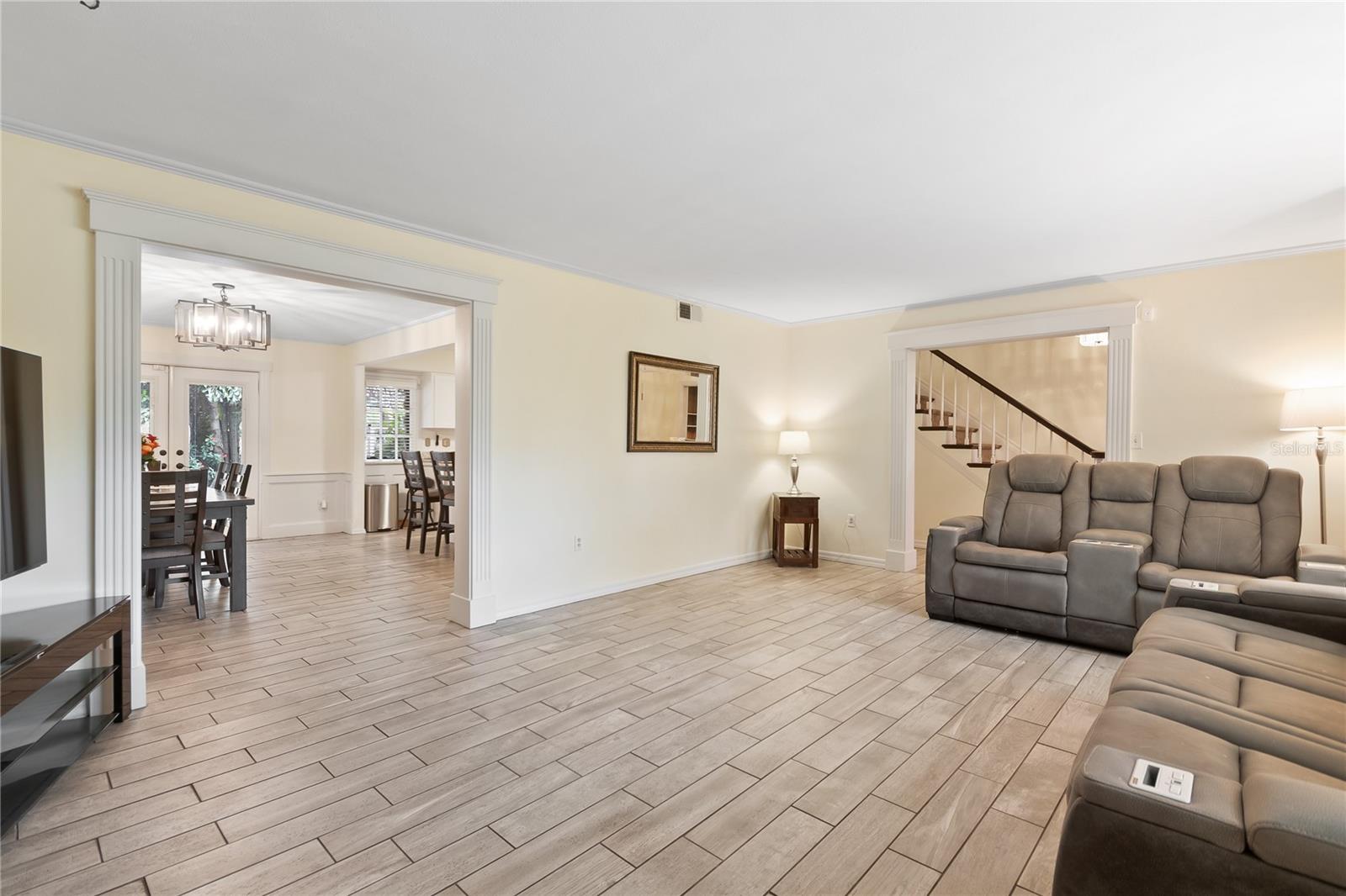 Image 13 of 38 For 8350 40th Avenue N