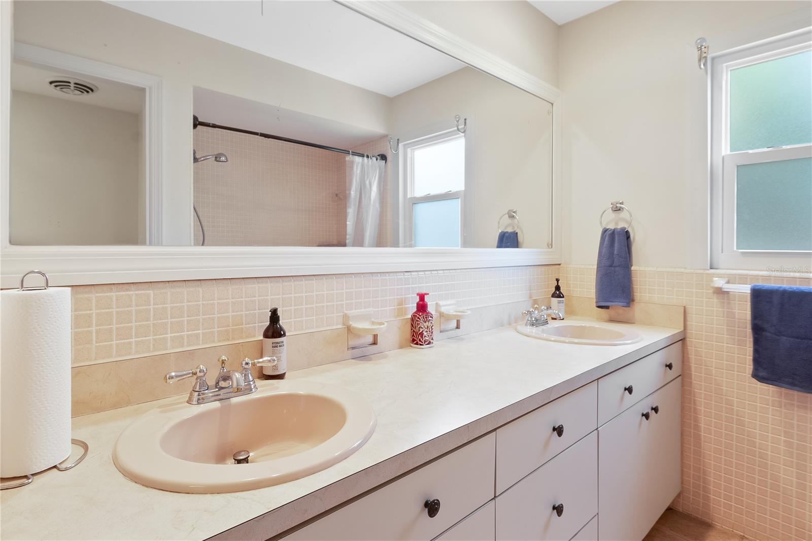 Image 30 of 38 For 8350 40th Avenue N