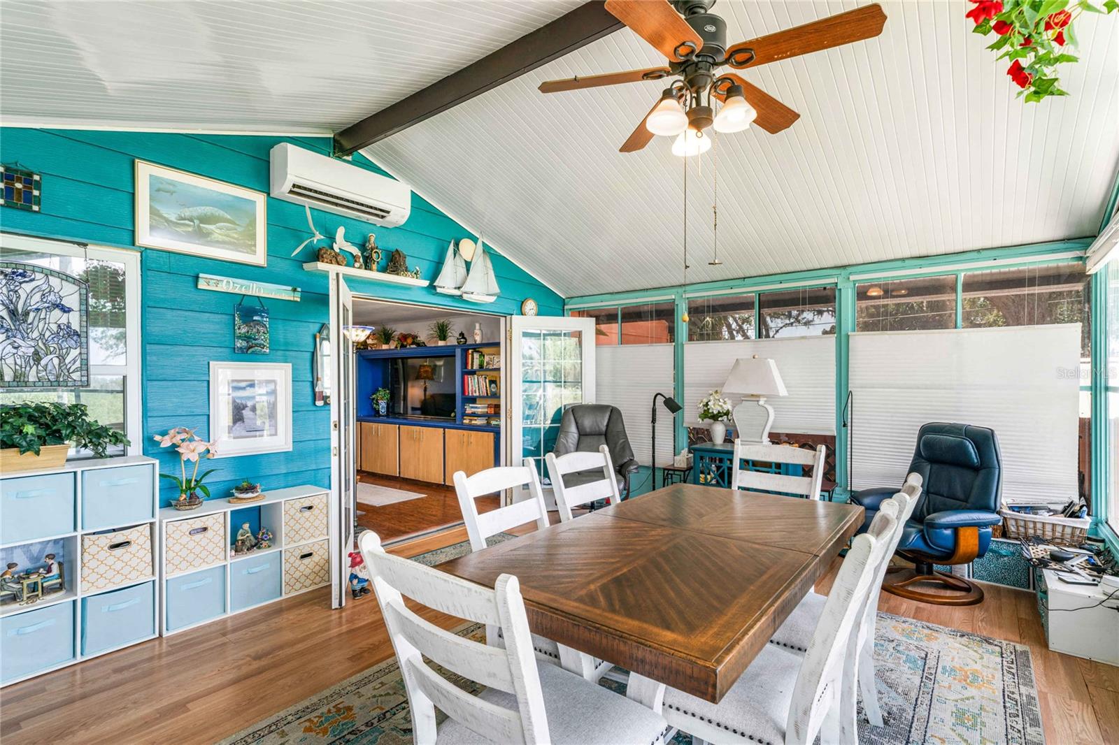 Listing photo id 14 for 13465 Hillbilly Lane