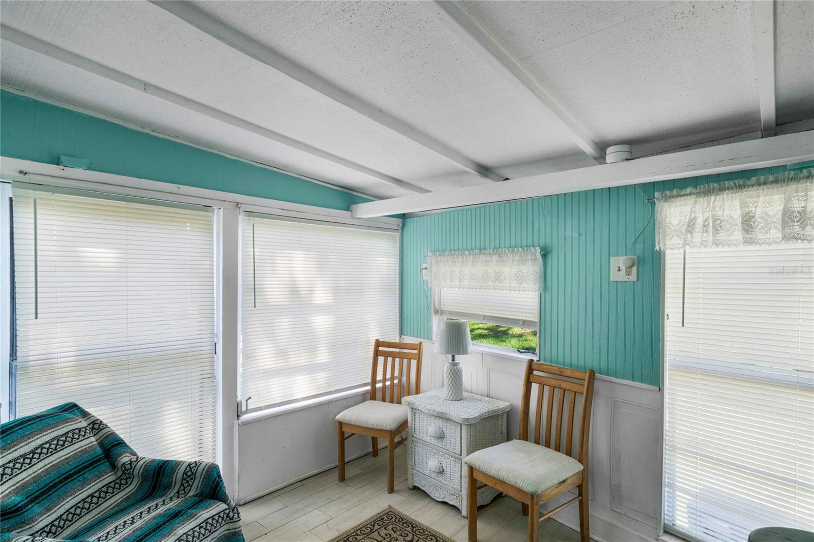 Listing photo id 22 for 13465 Hillbilly Lane