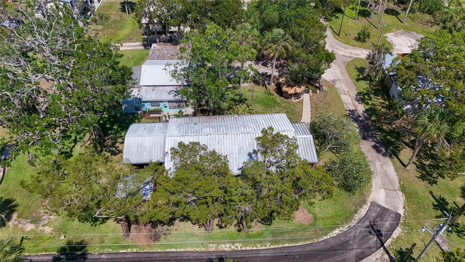 Listing photo id 50 for 13465 Hillbilly Lane
