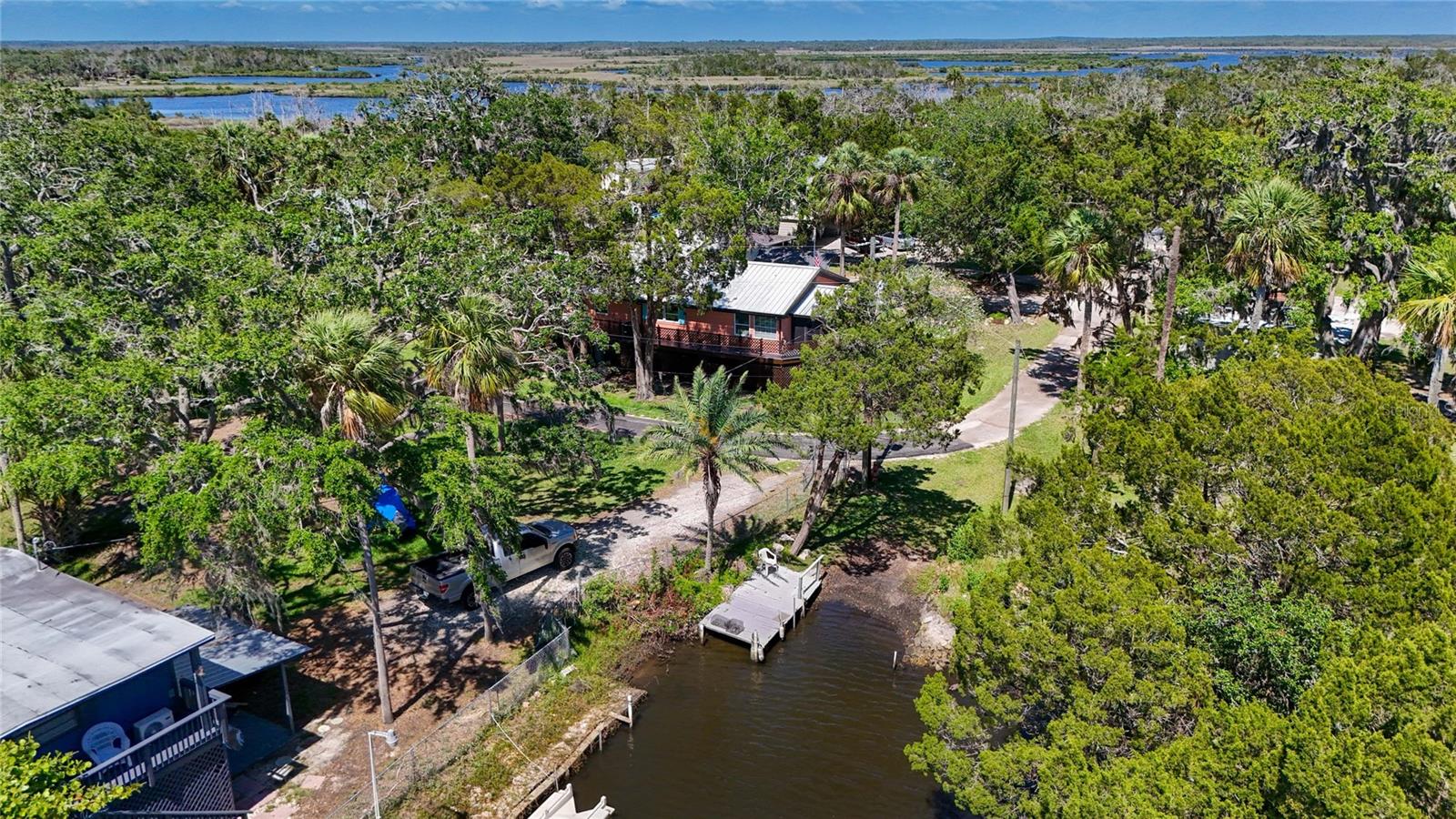 Listing photo id 58 for 13465 Hillbilly Lane