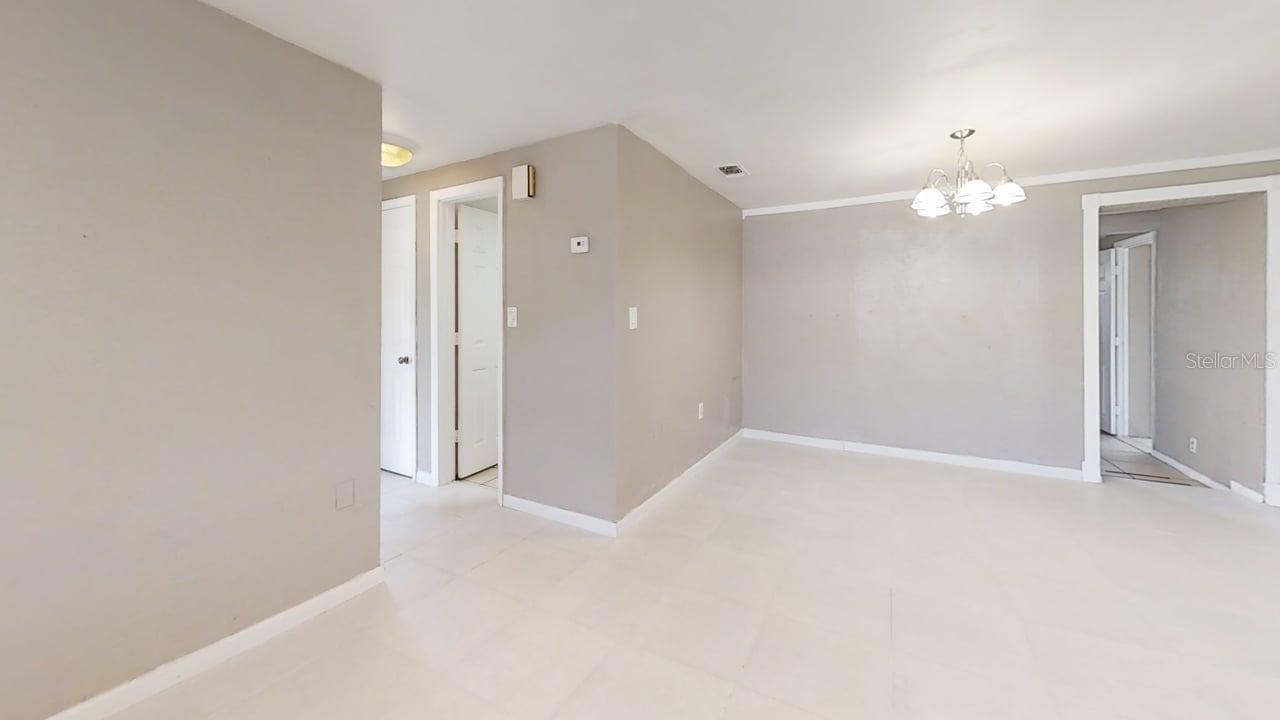 Image 3 of 20 For 3136 Huntington Road