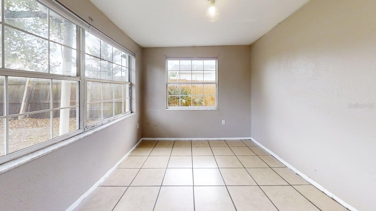 Image 6 of 20 For 3136 Huntington Road