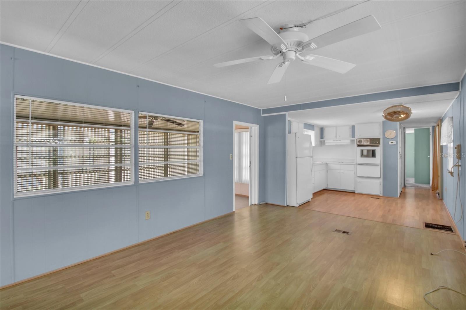 Image 17 of 30 For 3210 Hampshire Drive