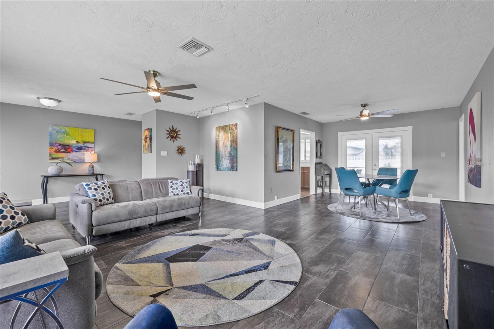Image 11 of 40 For 5080 43rd Street S