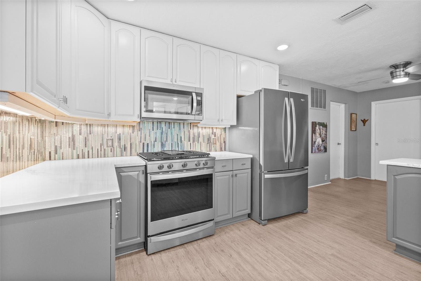 Image 17 of 40 For 5080 43rd Street S