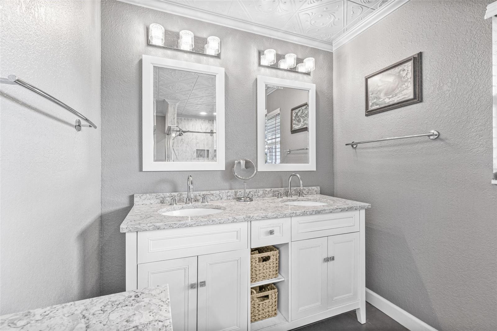 Image 23 of 40 For 5080 43rd Street S