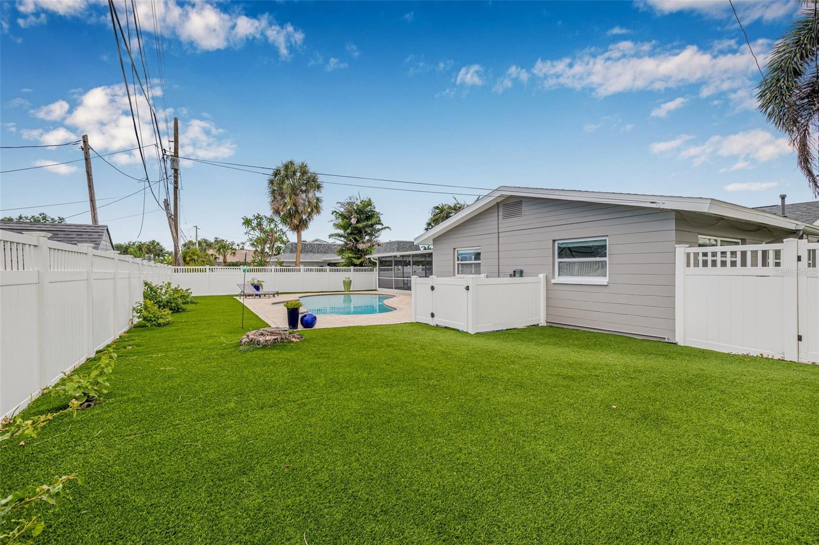 Image 34 of 40 For 5080 43rd Street S