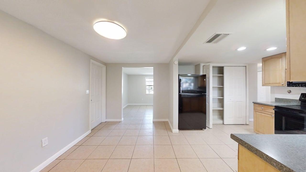 Image 4 of 34 For 7500 Cumber Drive