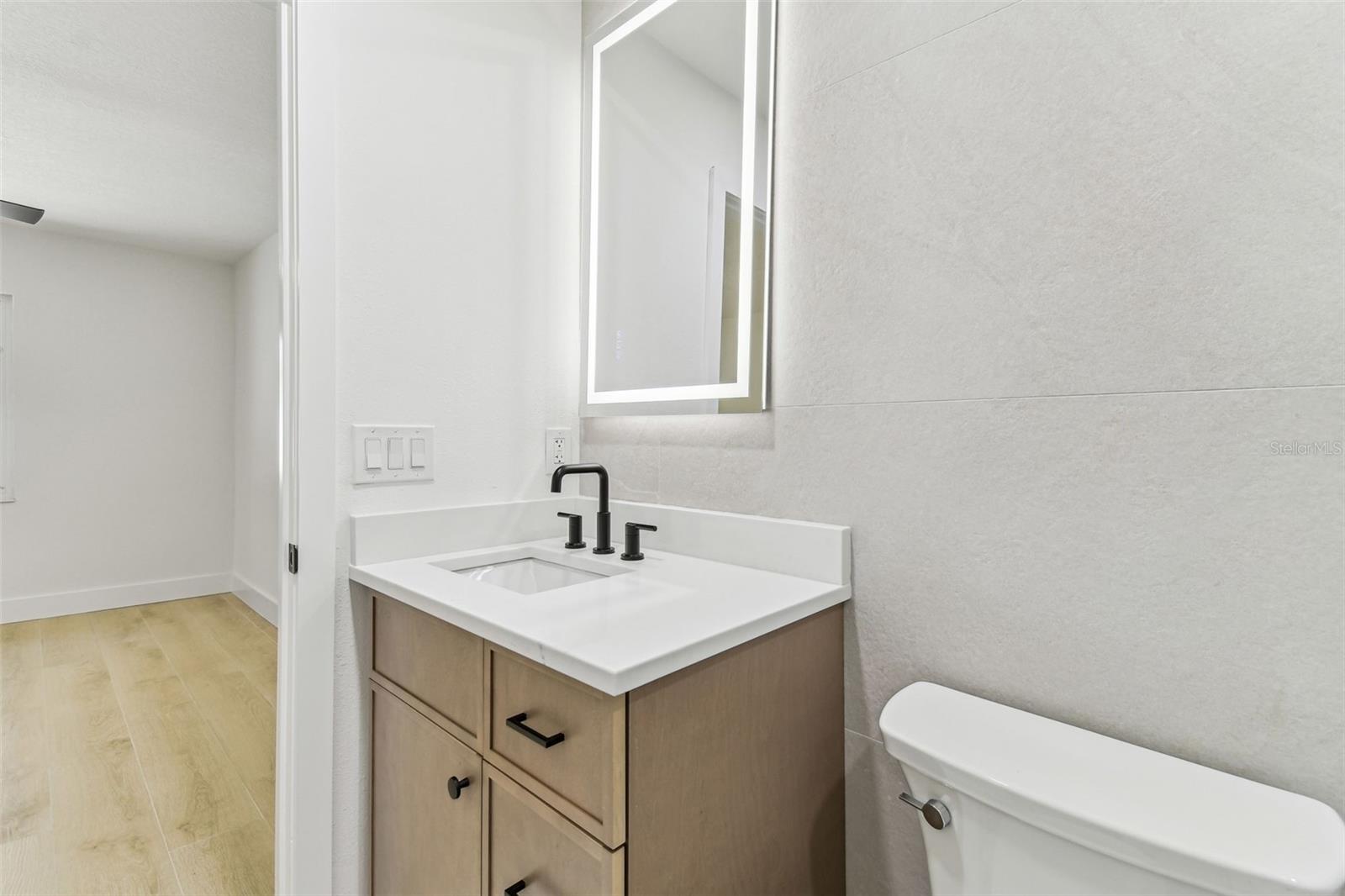 Image 18 of 65 For 13835 Pathfinder Drive
