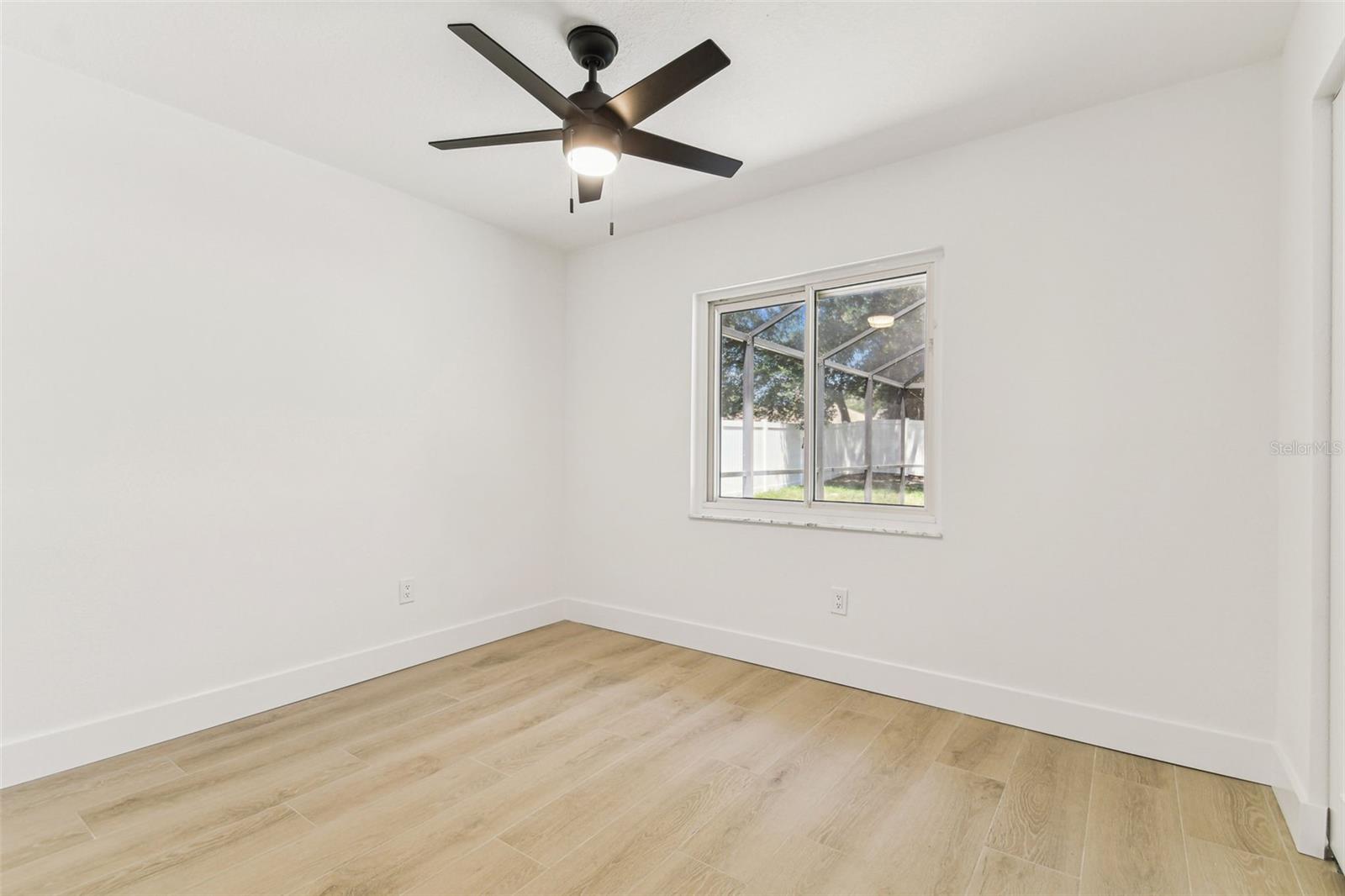 Image 27 of 65 For 13835 Pathfinder Drive