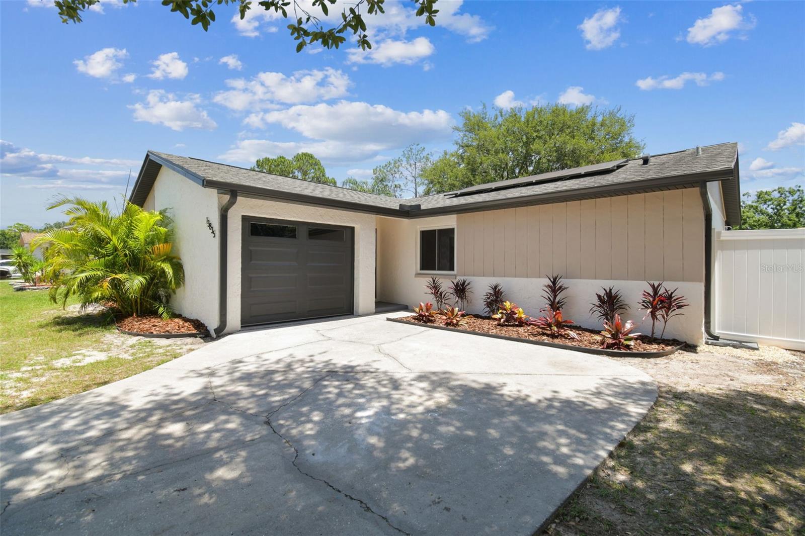 Image 3 of 65 For 13835 Pathfinder Drive