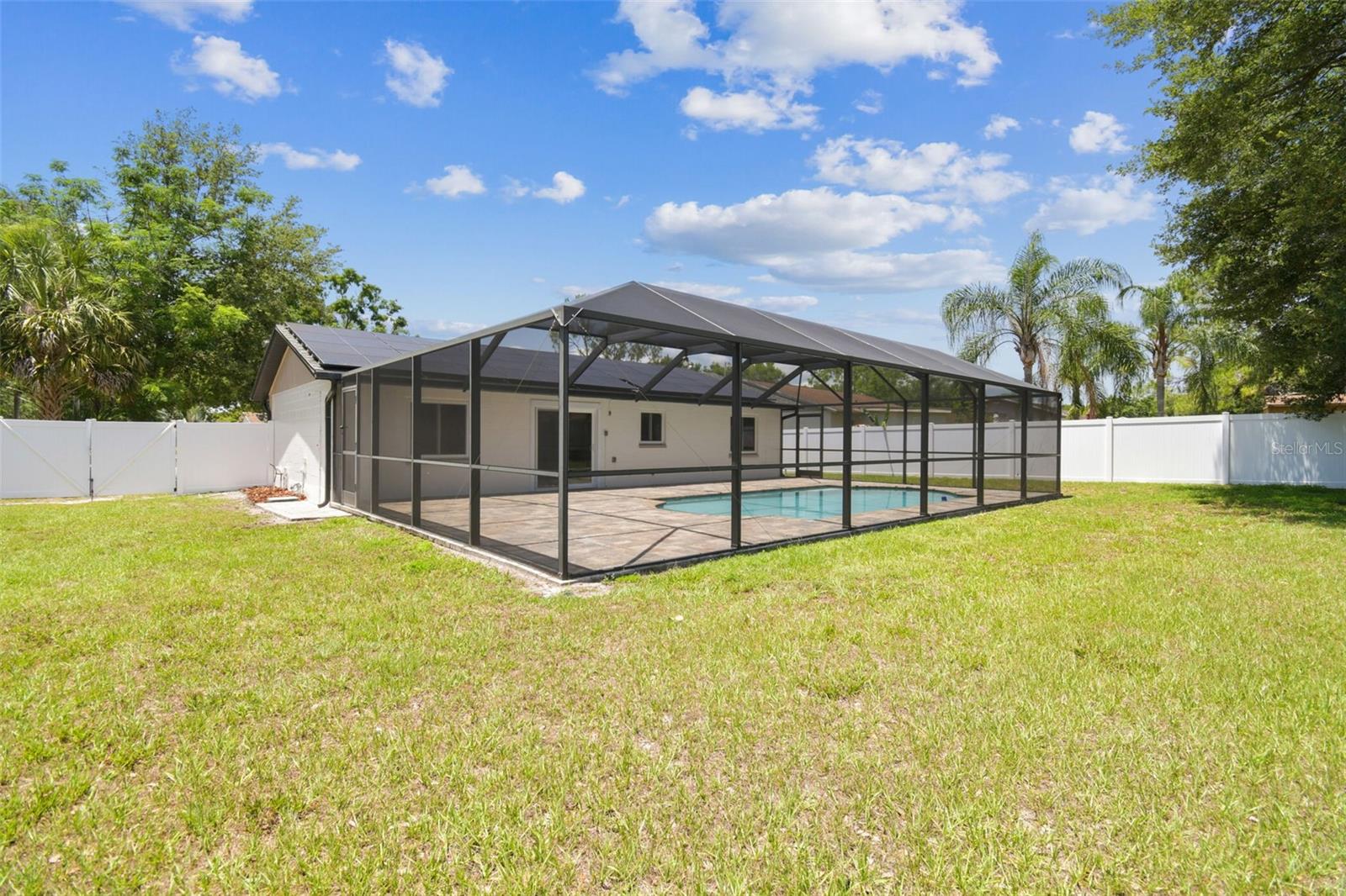 Image 36 of 65 For 13835 Pathfinder Drive