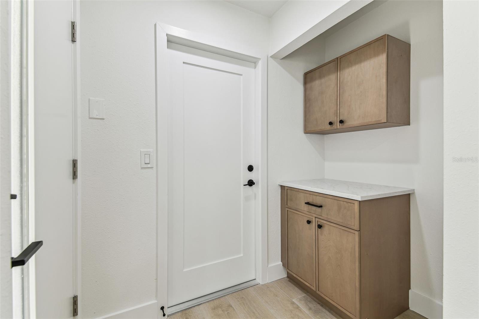 Image 6 of 65 For 13835 Pathfinder Drive