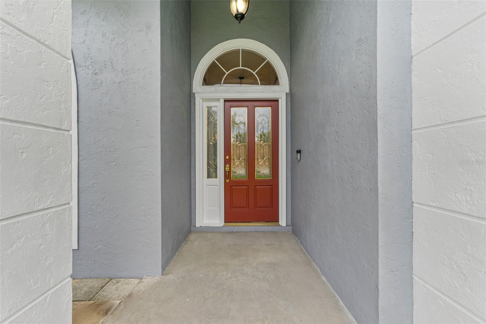Listing photo id 3 for 15615 Indian Queen Drive