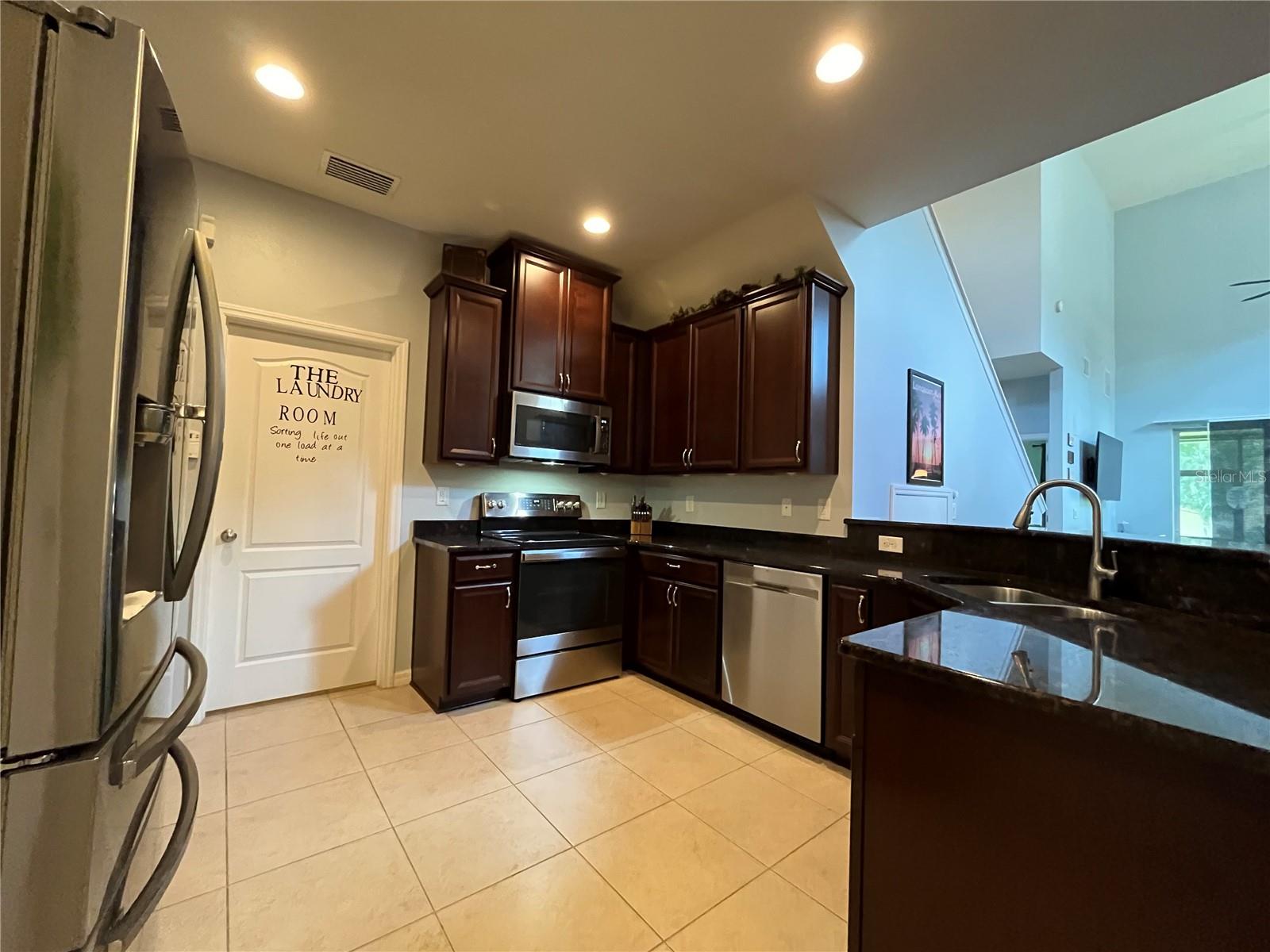 Image 10 of 51 For 2125 Lennox Dale Lane