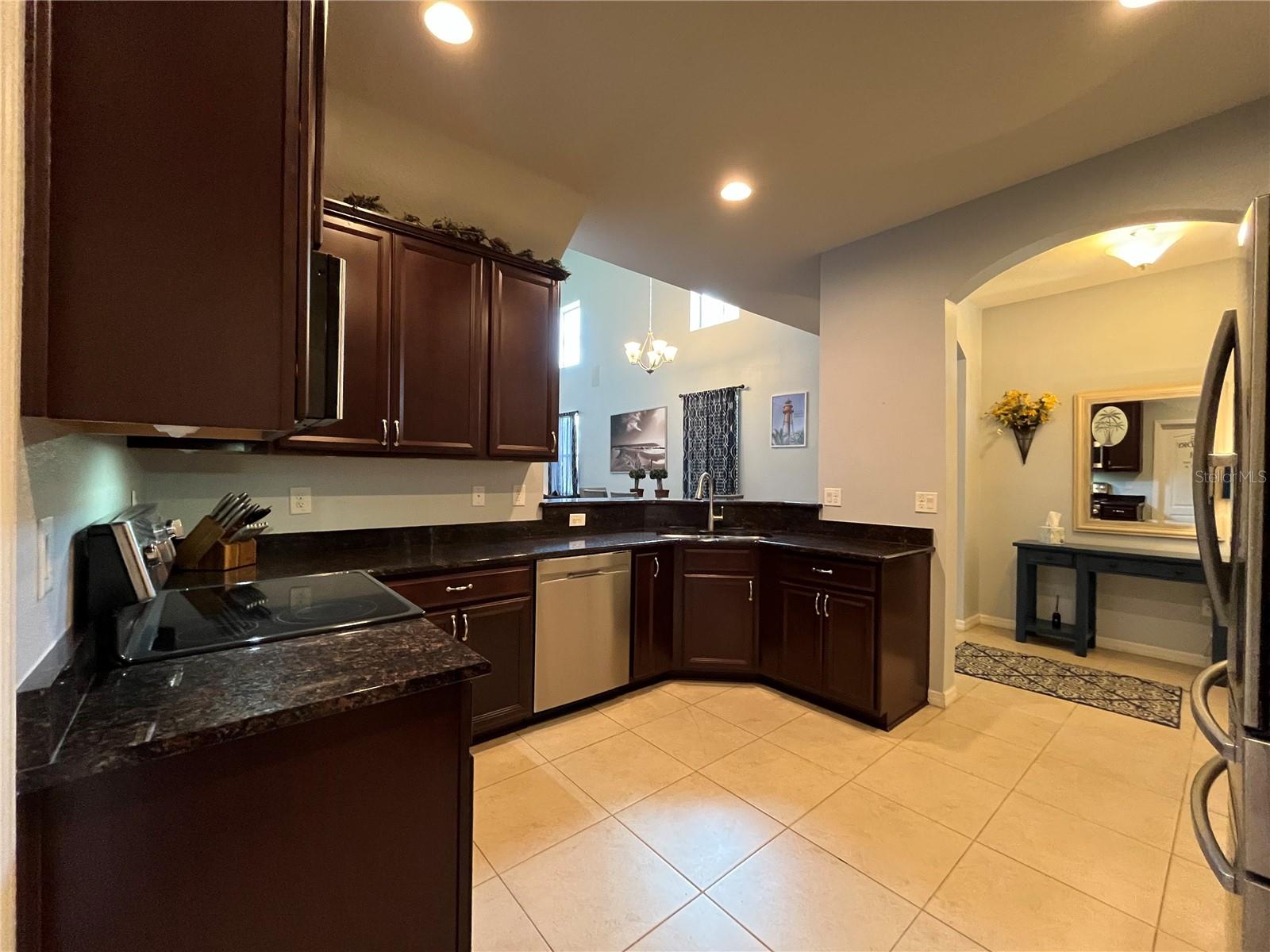 Image 8 of 51 For 2125 Lennox Dale Lane