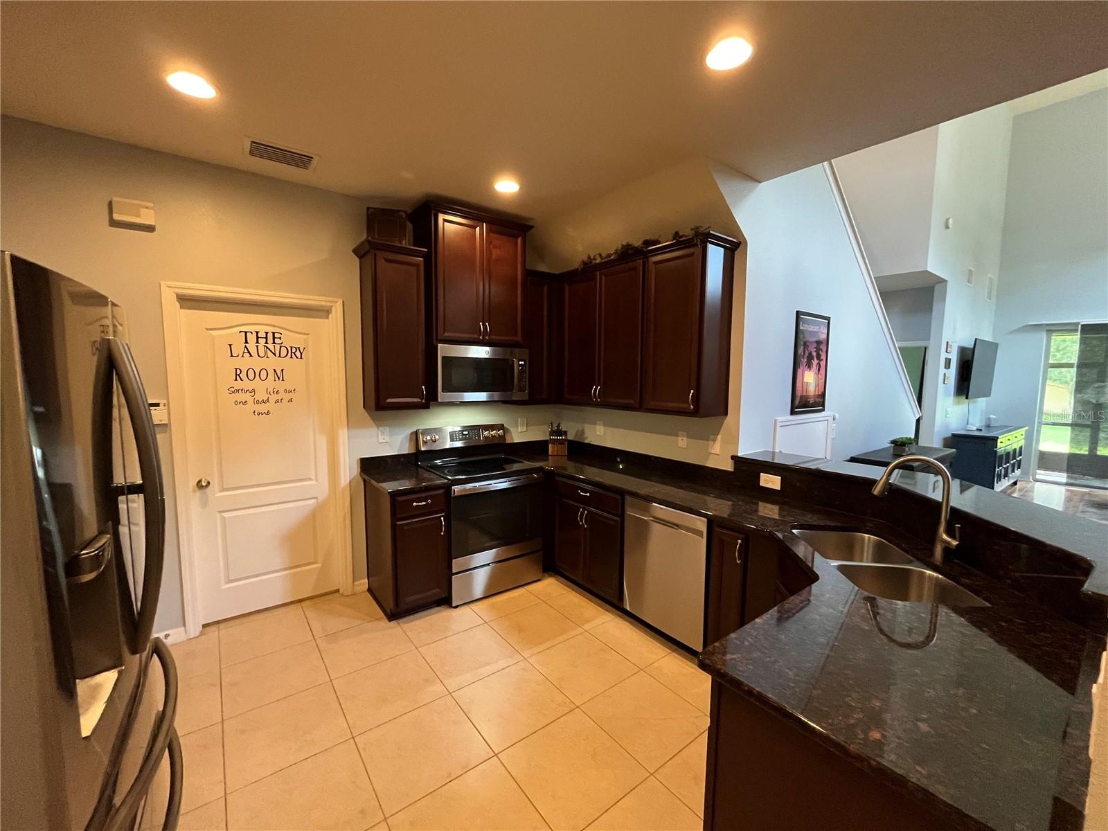 Image 9 of 51 For 2125 Lennox Dale Lane