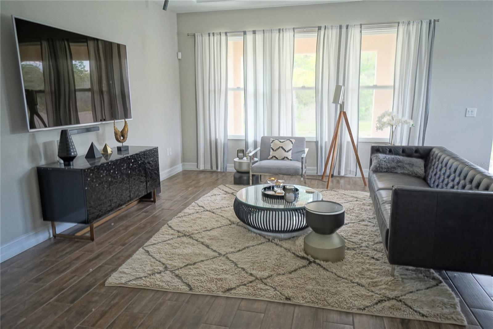 Image 3 of 12 For 16370 Hyde Manor Drive