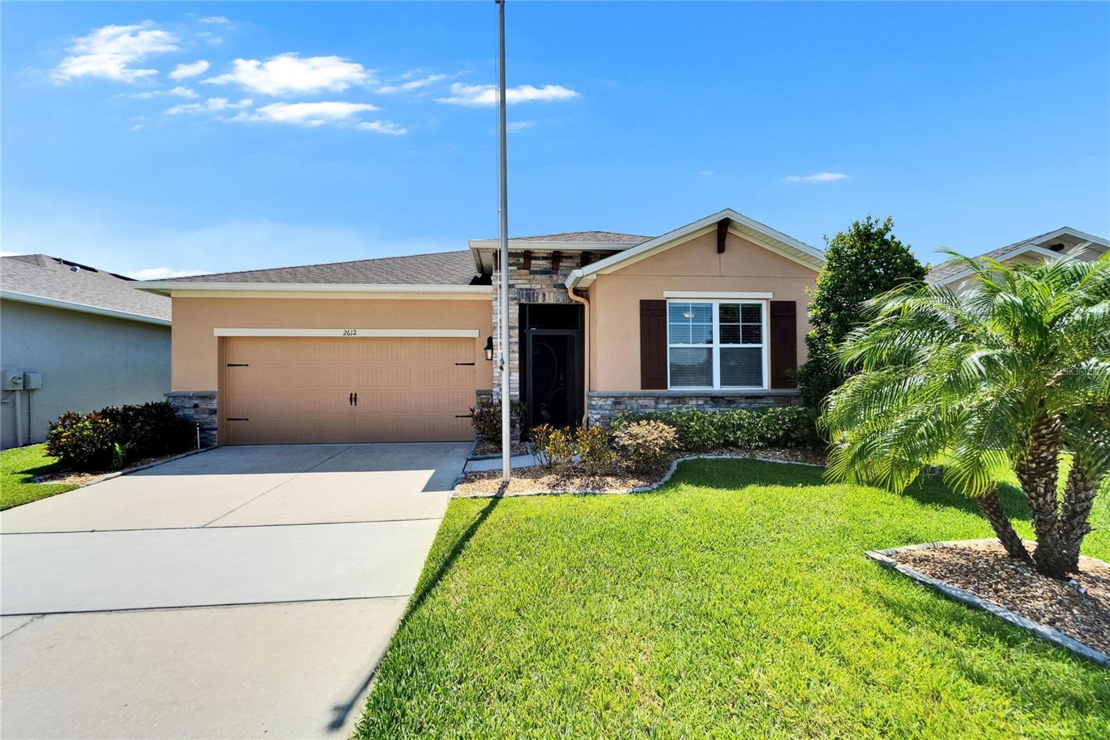 Details for 2612 Canyon Crest Drive, LAKELAND, FL 33811