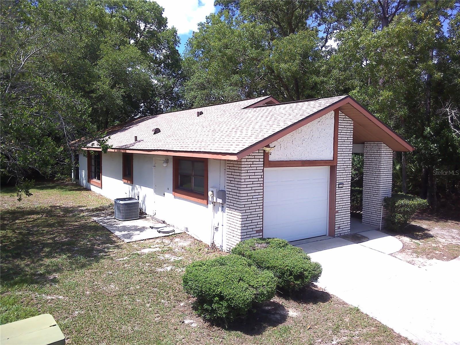 Image 13 of 57 For 56 Golfview Drive