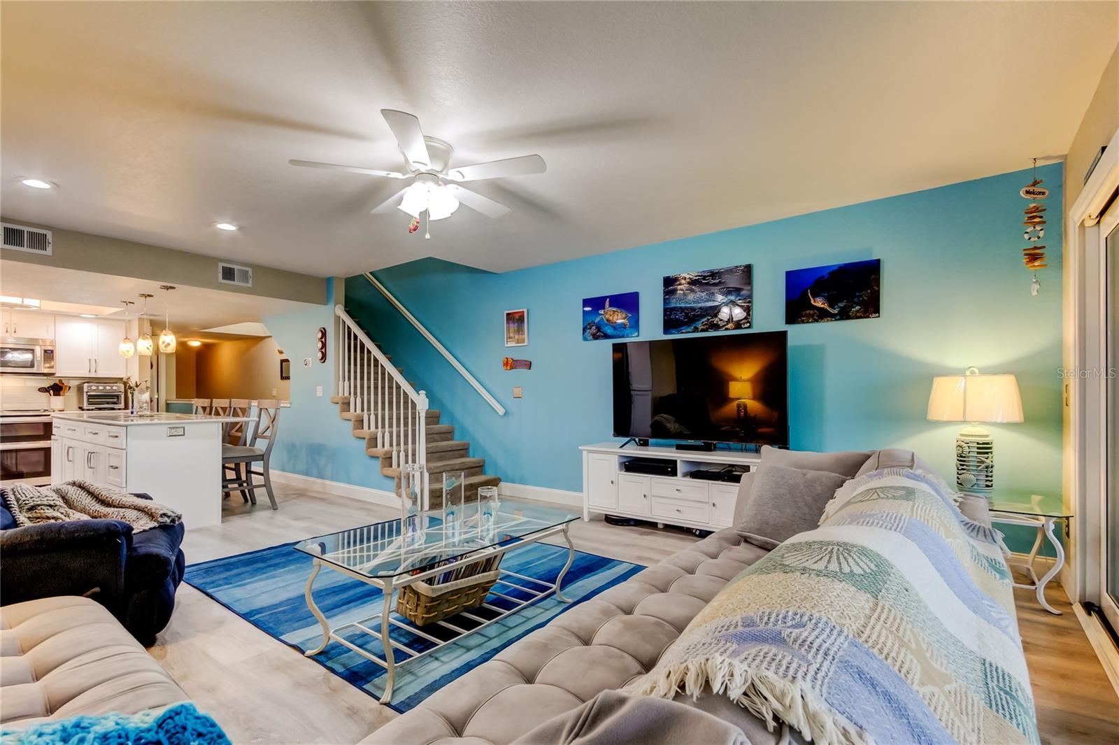 Image 11 of 75 For 9484 Tara Cay Court 8