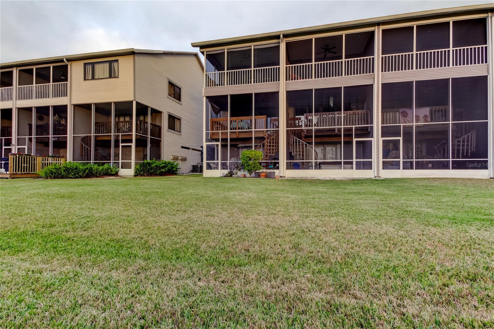 Image 3 of 75 For 9484 Tara Cay Court 8
