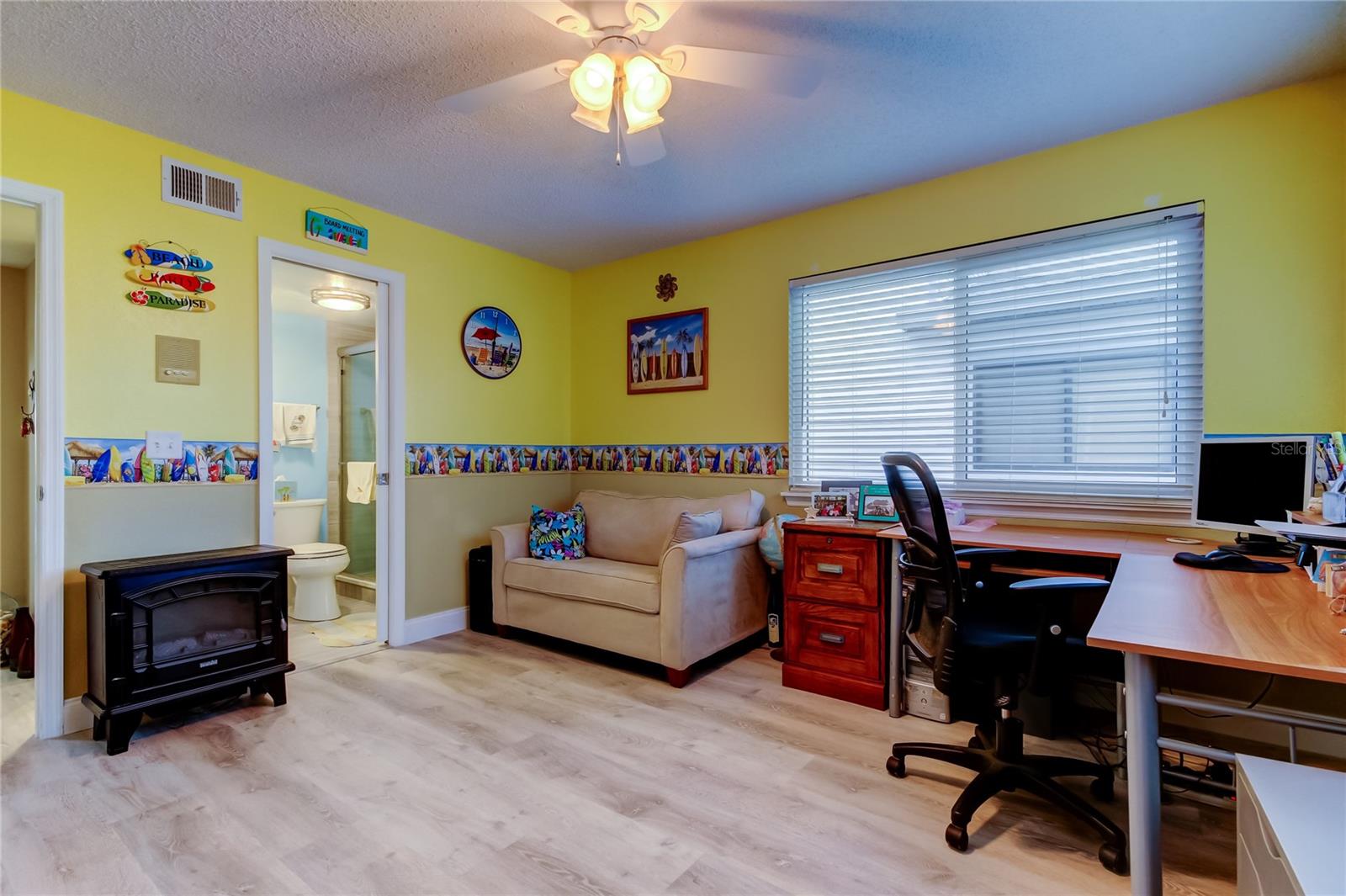 Image 42 of 75 For 9484 Tara Cay Court 8