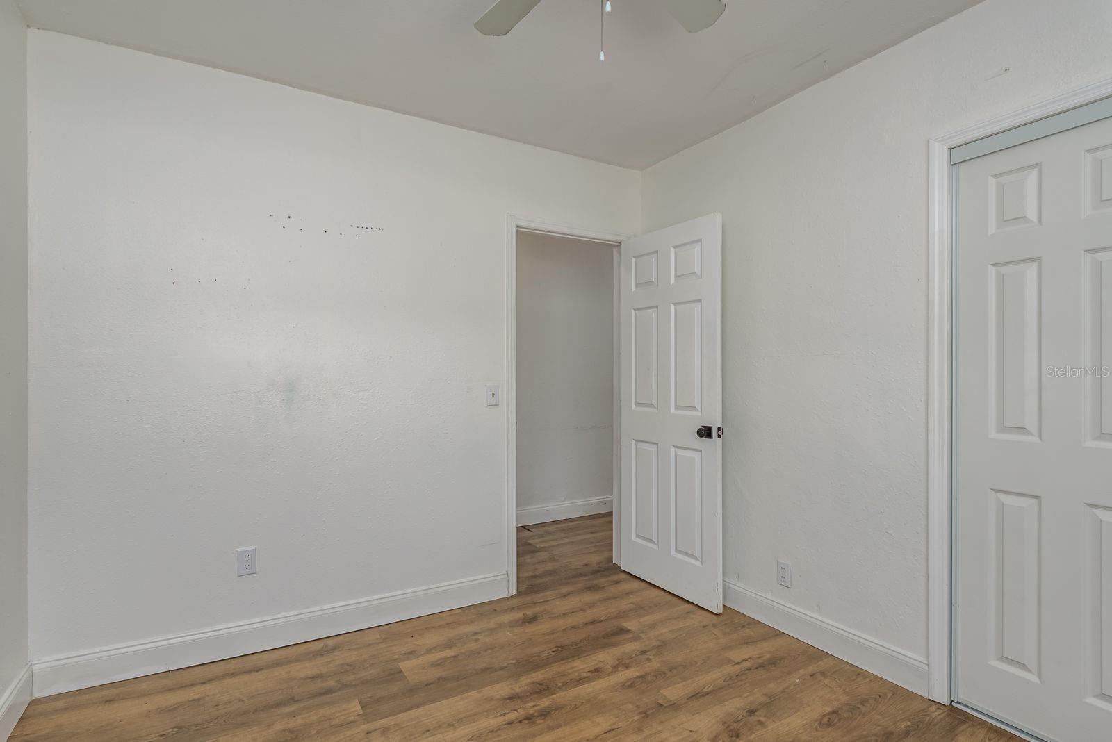 Image 12 of 29 For 2911 16th Avenue S A