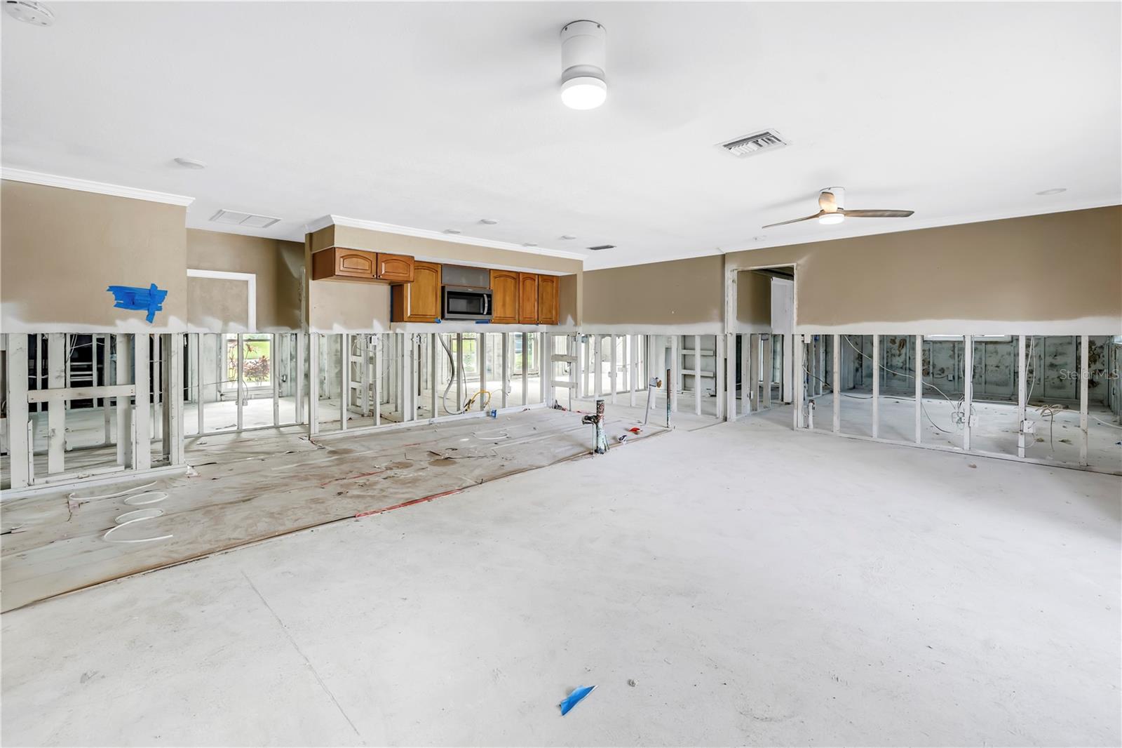 Image 12 of 41 For 5215 Denver Street Ne